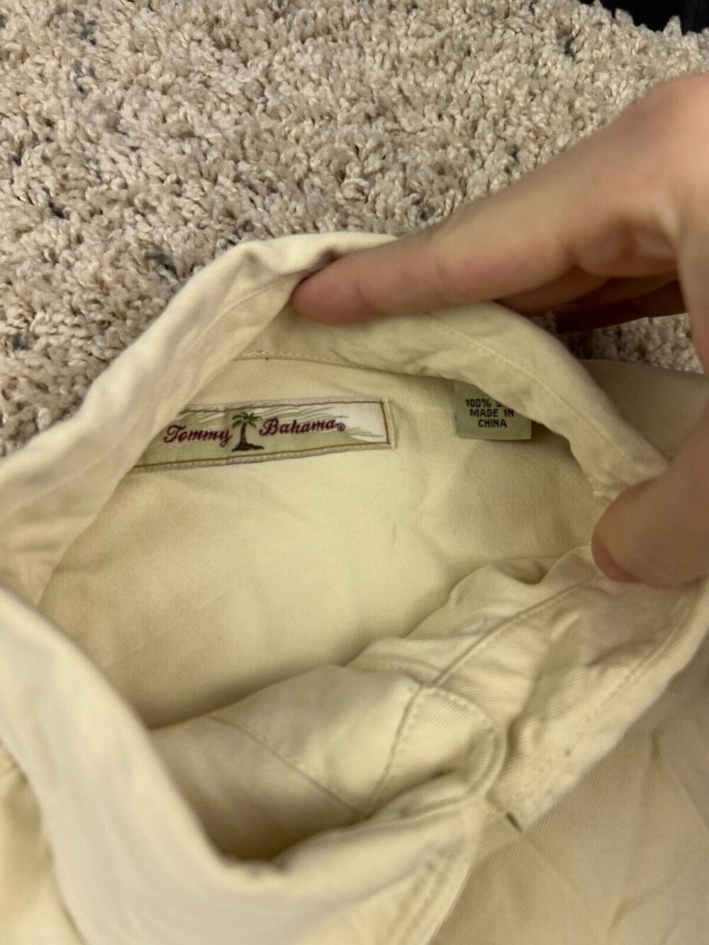 Tommy Bahama Mens Button Up Camp Shirt Large All Silk Long Sleeve Pale Yellow ** - Picture 2 of 11
